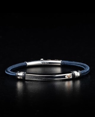 Pulseira masculina aço e tecido azul marinho com detalhe ouro amarelo 