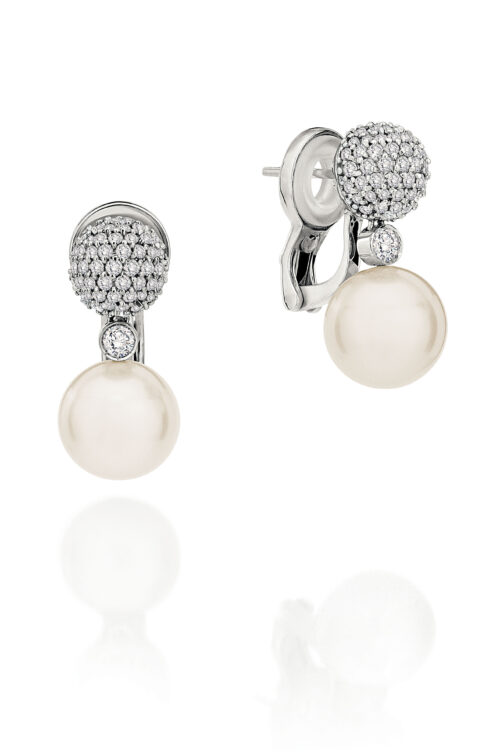 Brinco ouro branco, diamantes 1,26 ct e pérolas South Sea. 