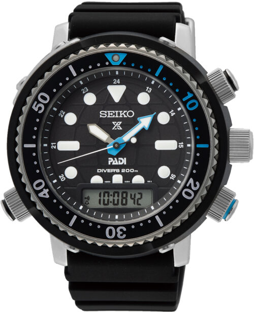 Relógio anadigi solar, caixa aço, mostrador preto, pulseira borracha preta.